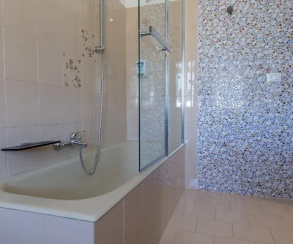 Albatros Alojamento de Acomodação e Pequeno-almoço Casalbordino